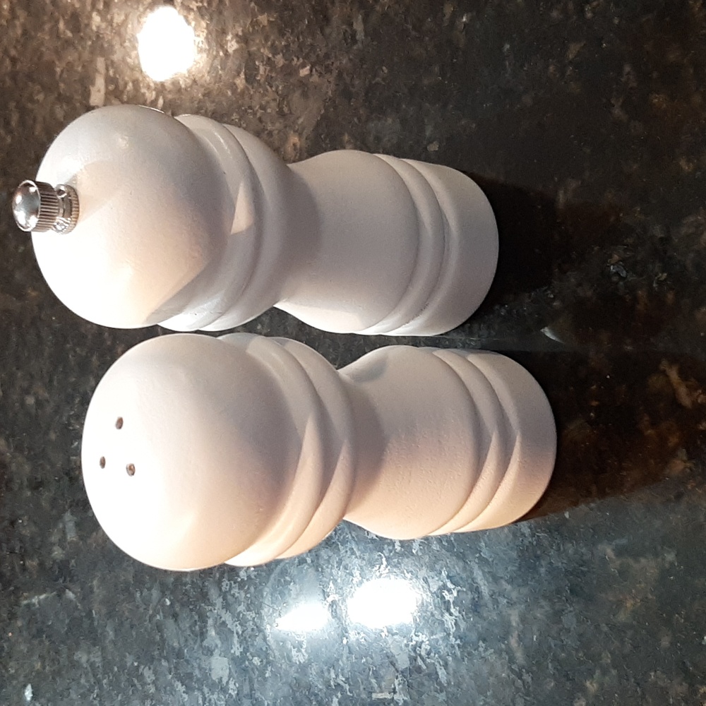 Salt & Pepper Shakers - White